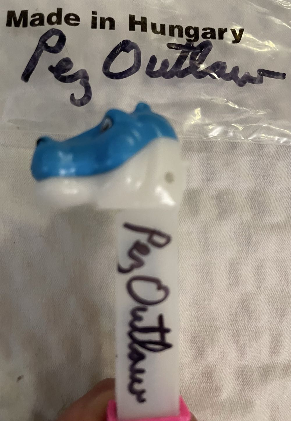 The Pez Outlaw - Hippo  pez collectible - Main Image 3