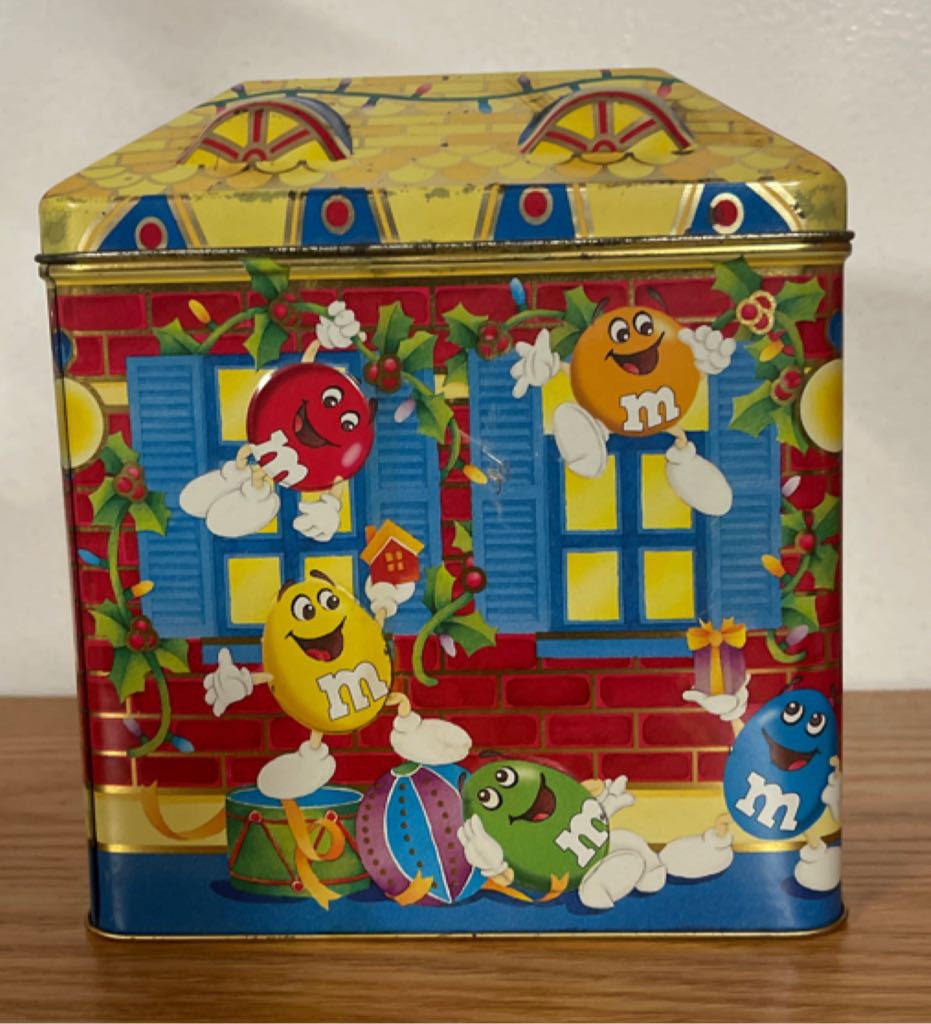 Christmas - Toy Shop - Tin pez collectible - Main Image 2