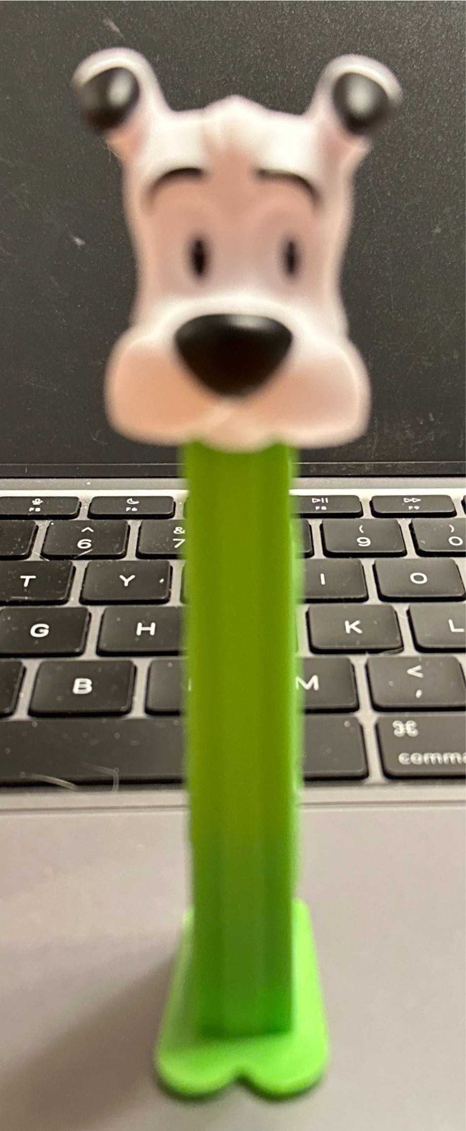 Ornament Half Snowman