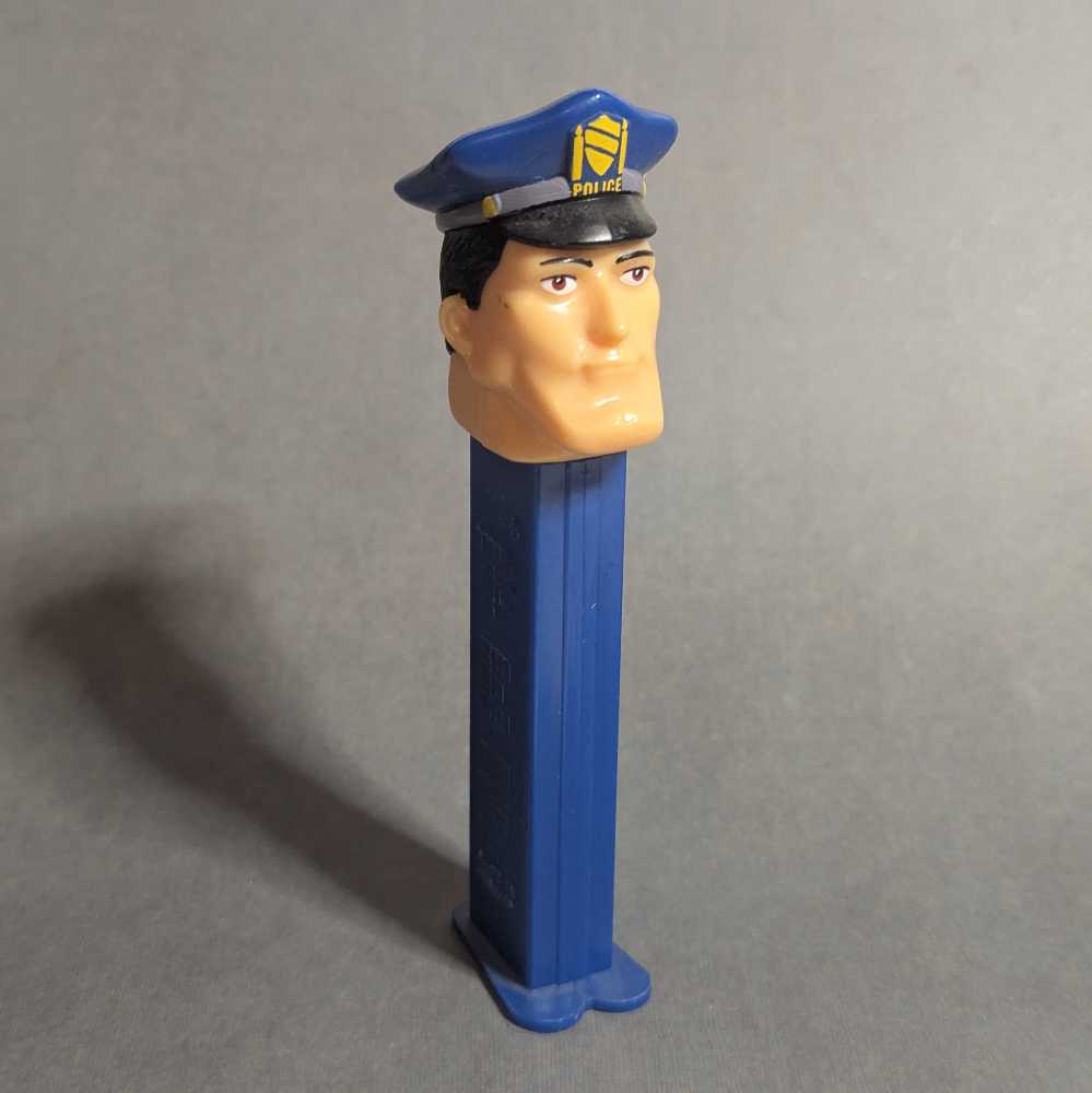 Emergency Heroes - Policeman - PEZ Originals pez collectible [Barcode 073621090026] - Main Image 2