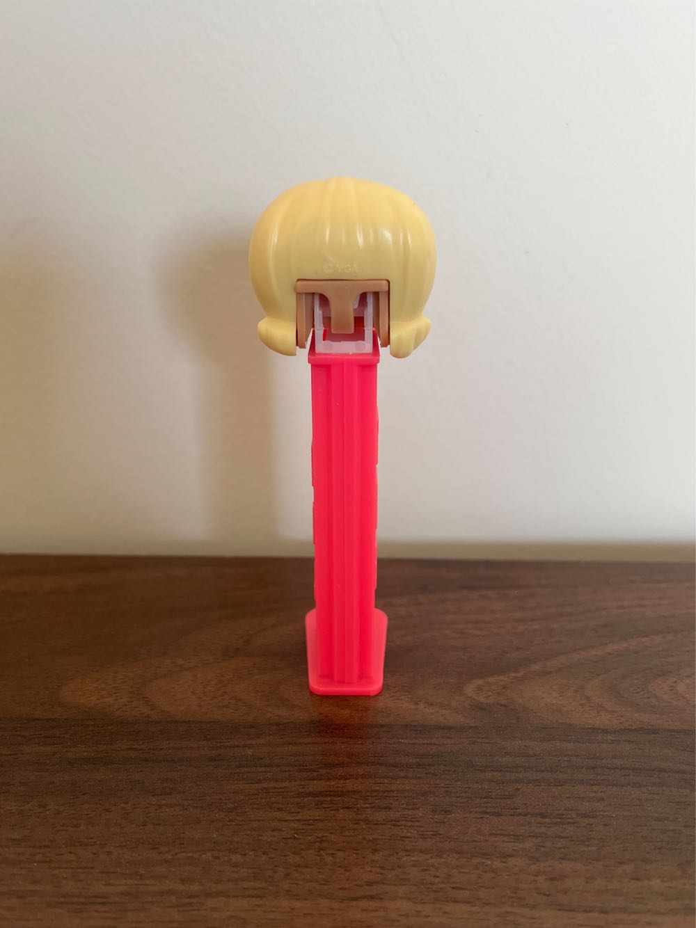 Drag Racer - Lol Surprise Dolls pez collectible - Main Image 2