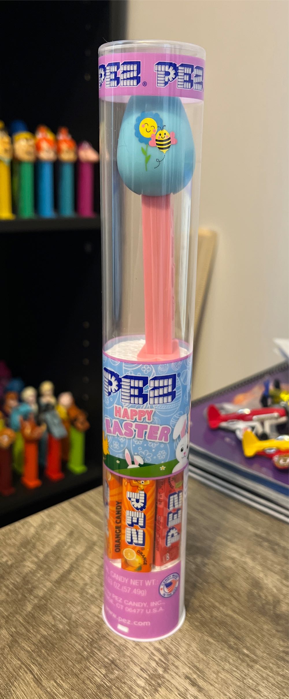 Easter - Egg - Bee & Flower - Easter pez collectible - Main Image 4