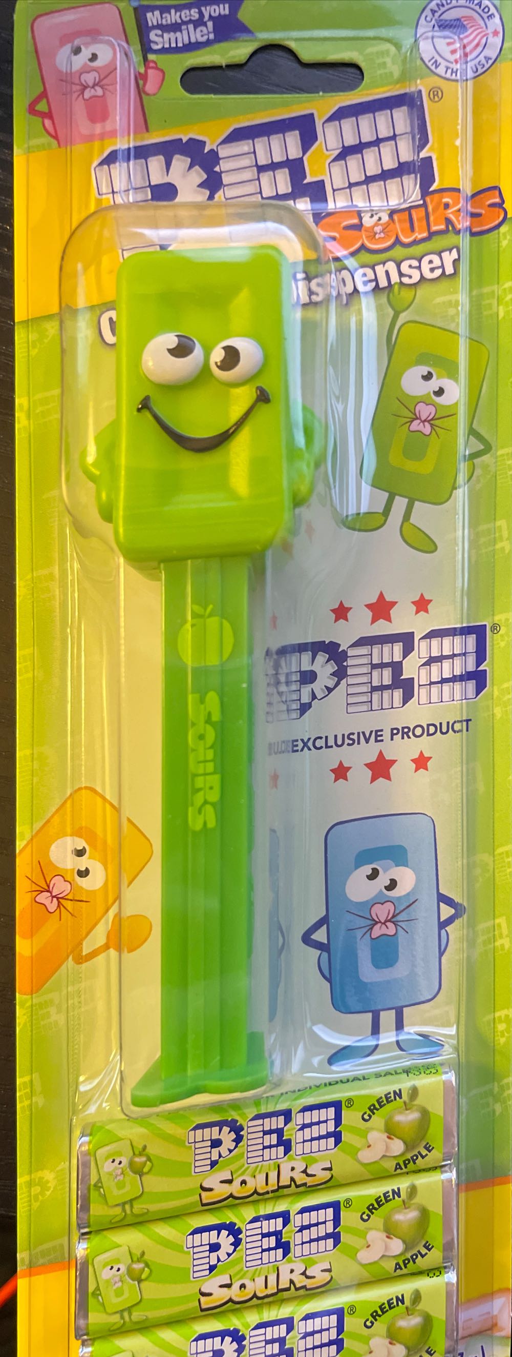Mascot - Sour Green Apple - Limited Edition pez collectible [Barcode 073621061910] - Main Image 2