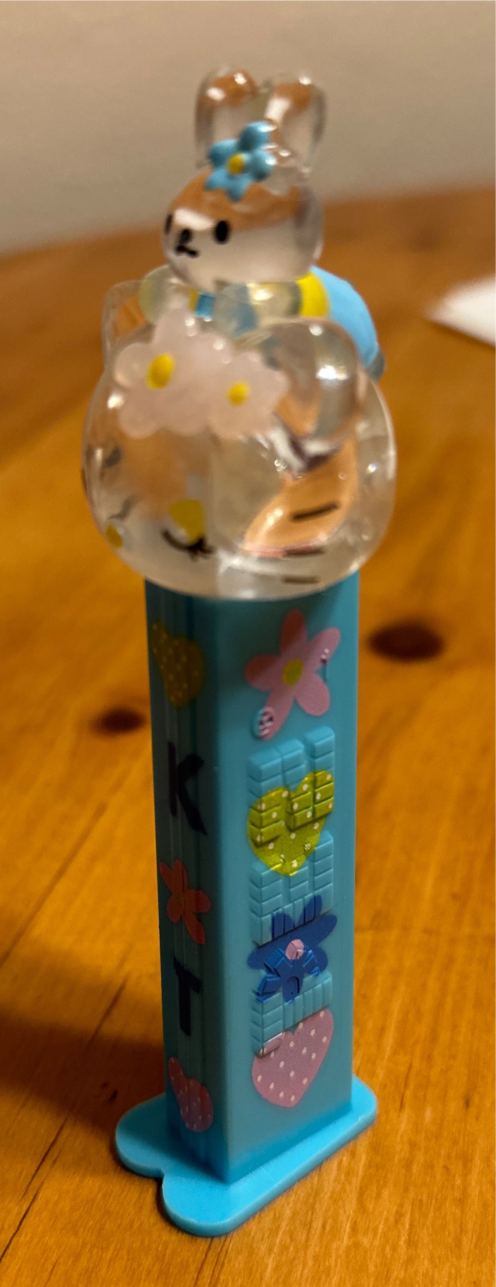 Hello Kitty - Printed Stems - Hello Kitty With Rabbit  pez collectible - Main Image 2
