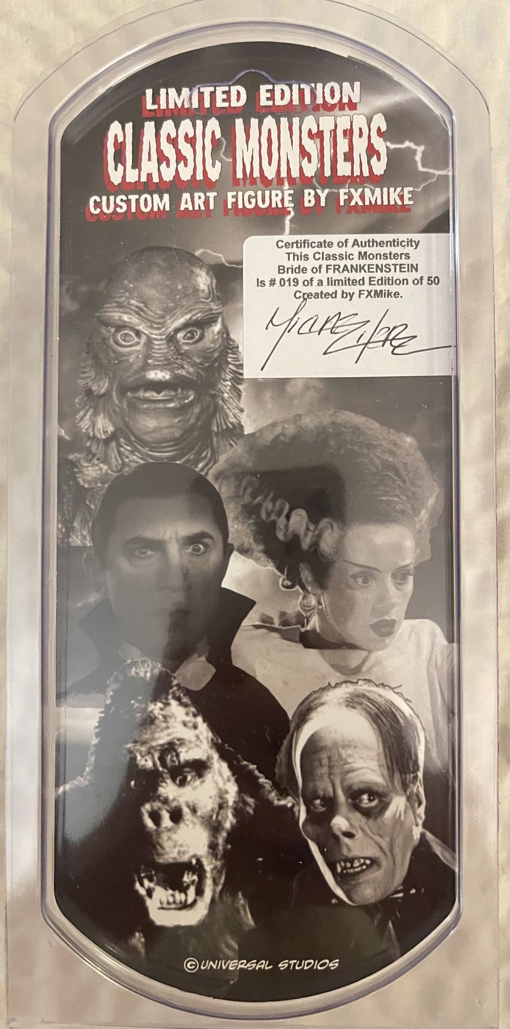 Classic Monsters - Bride Of Frankenstein - Limited Edition Of 50 By FXMike #19  pez collectible - Main Image 2