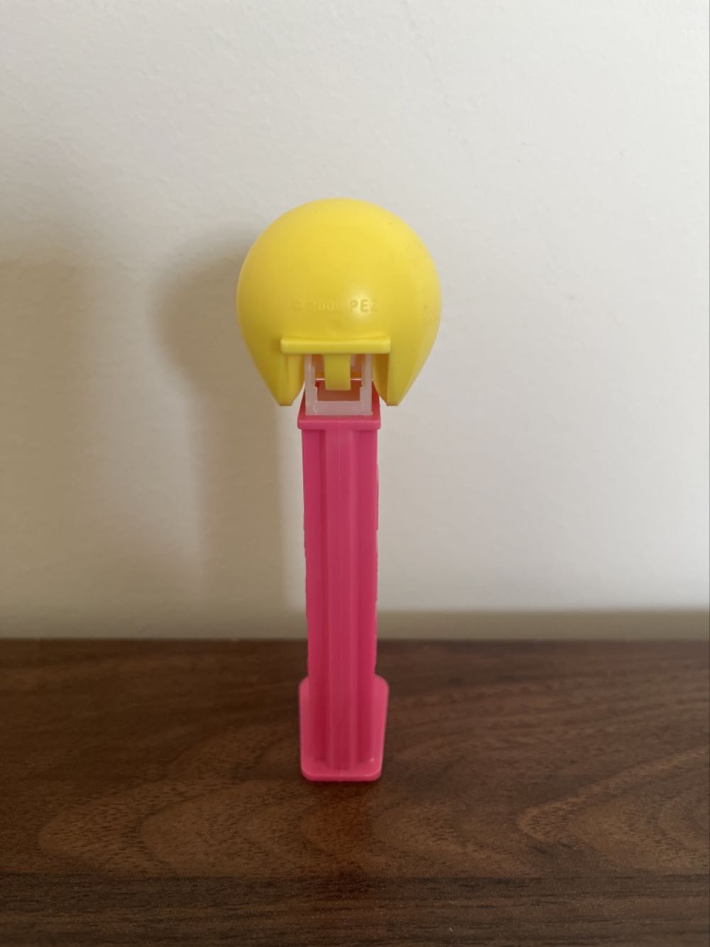 Kissing PEZemoji - PEZemojis pez collectible - Main Image 2