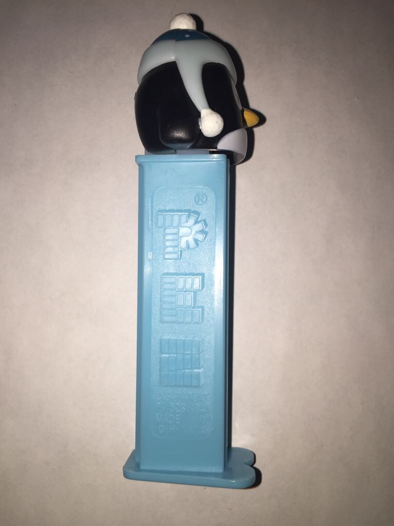 Christmas Penguin - Christmas pez collectible - Main Image 2