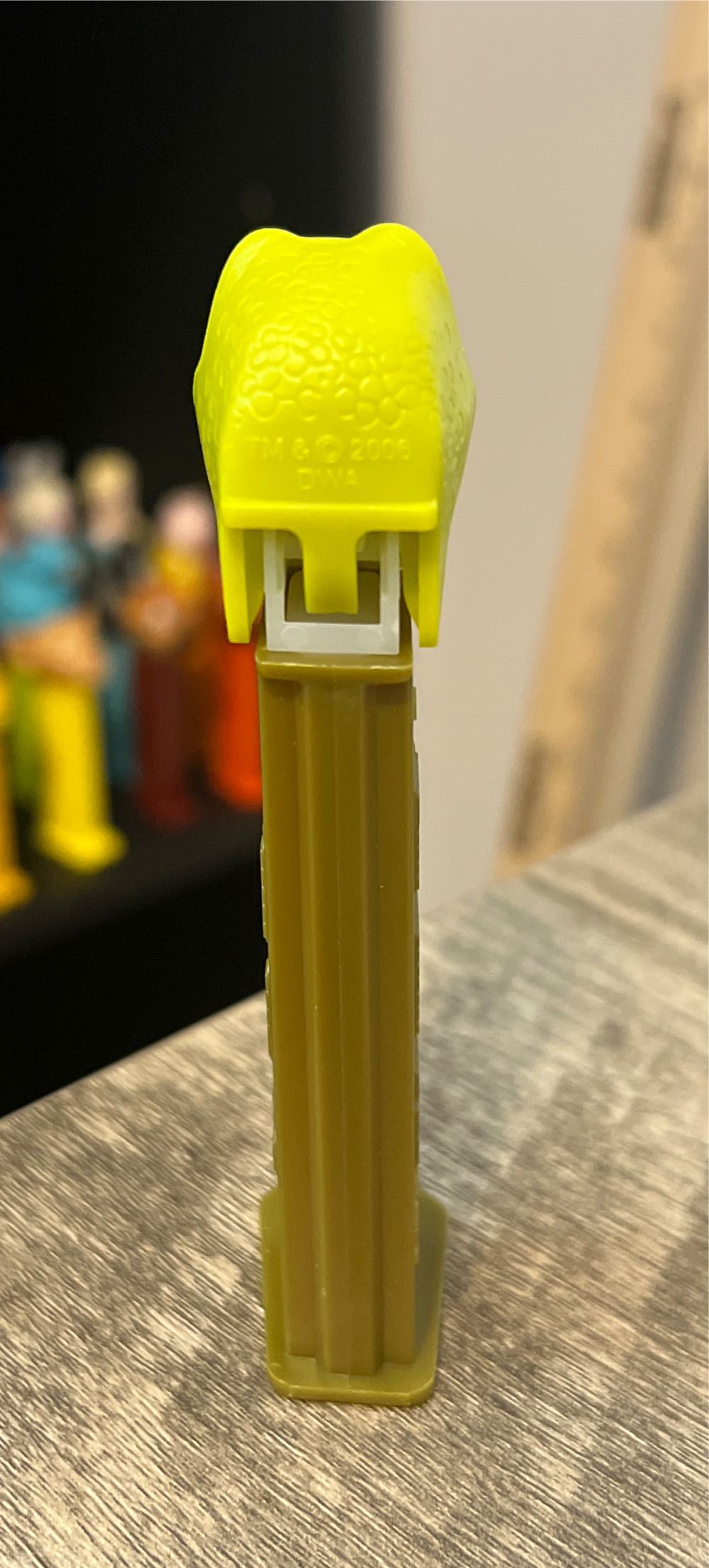Vern The Turtle - Over The Hedge pez collectible - Main Image 3