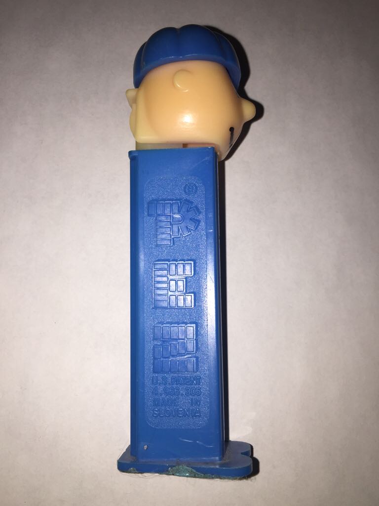 Charlie Brown - PEANUTS pez collectible - Main Image 2