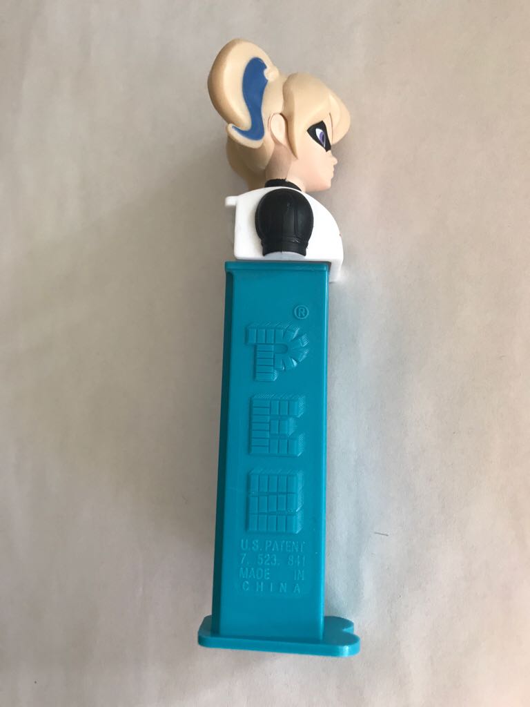 Harley Quinn - Heroes pez collectible - Main Image 2