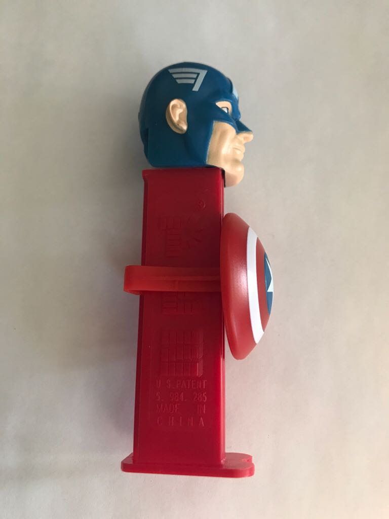 Captain America - Heroes pez collectible - Main Image 2