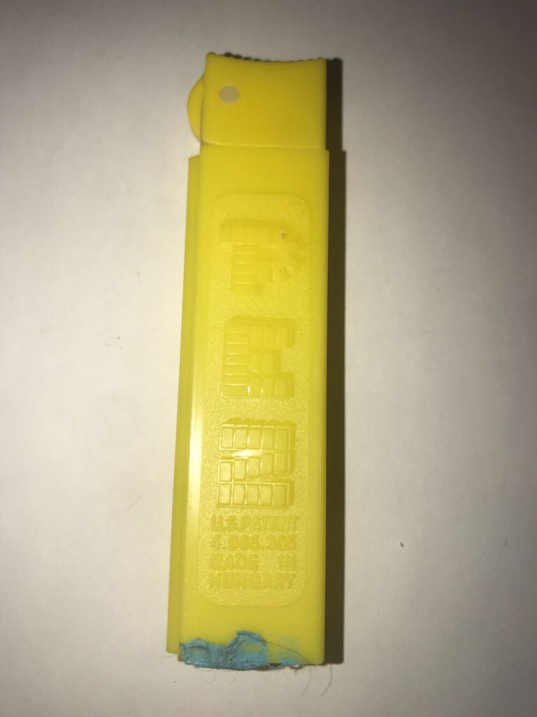 Yellow - Peppermint pez collectible - Main Image 2