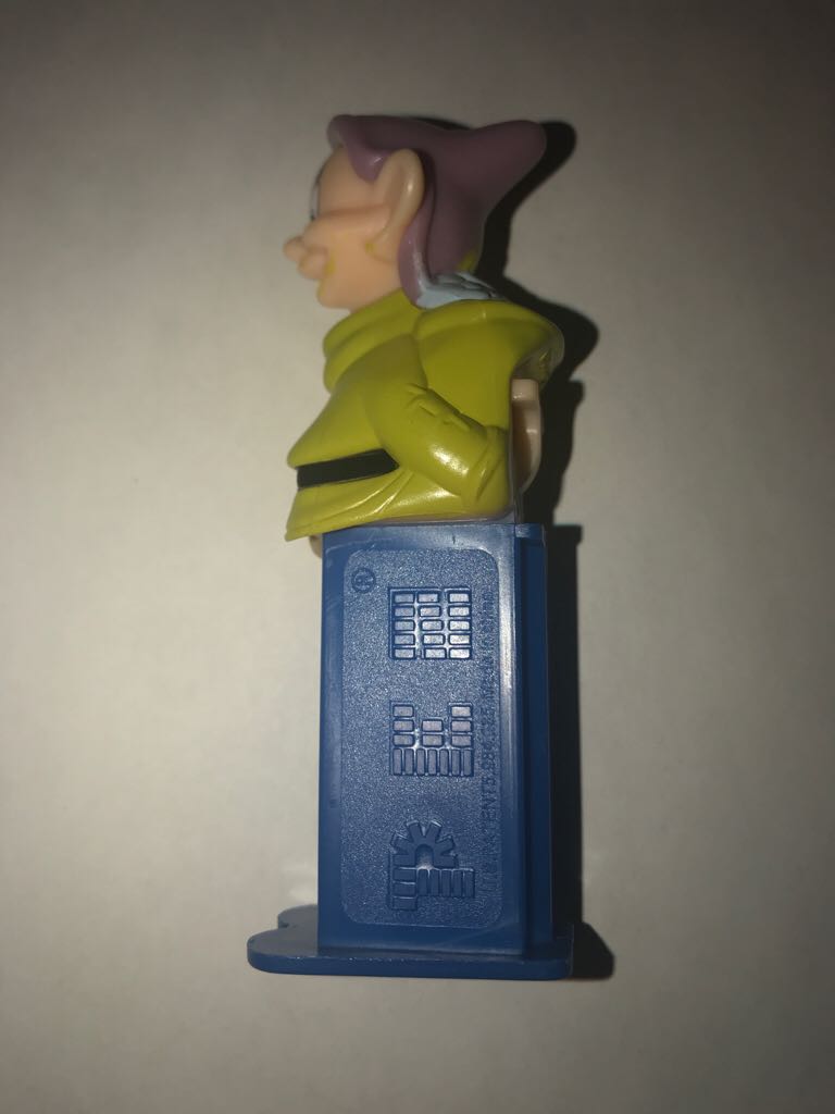 Dopey - Snow White And The Seven Dwarfs pez collectible - Main Image 2