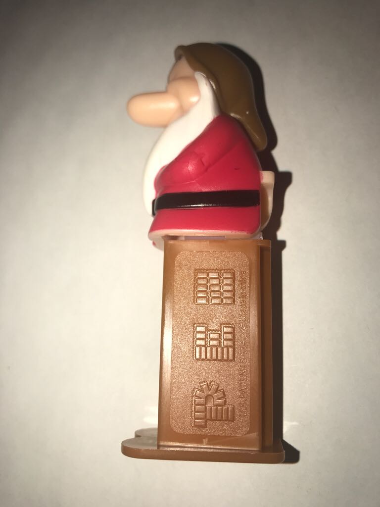Grumpy - Snow White And The Seven Dwarfs pez collectible - Main Image 2