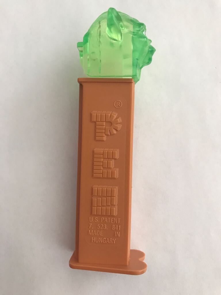 Yoda - Star Wars pez collectible - Main Image 2