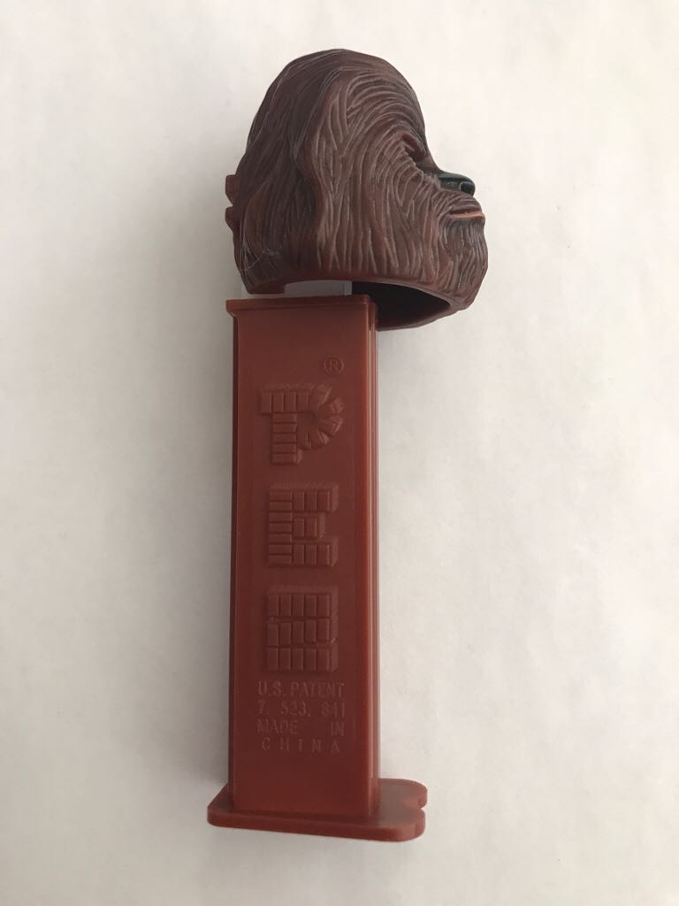 Star Wars- Chewbacca The Wookiee - Star Wars pez collectible - Main Image 2