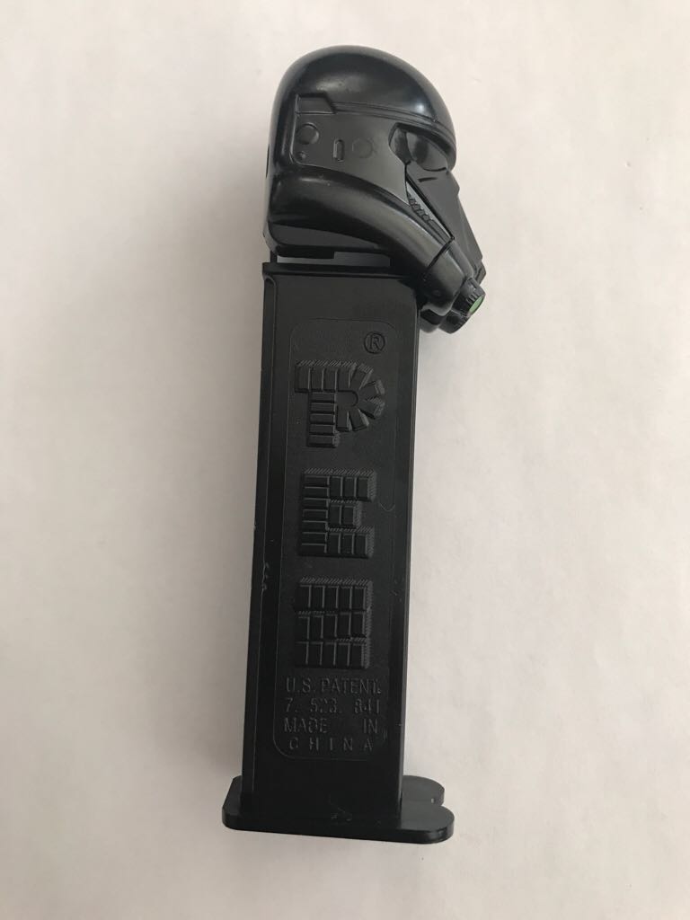 Death Trooper - Star Wars pez collectible - Main Image 2