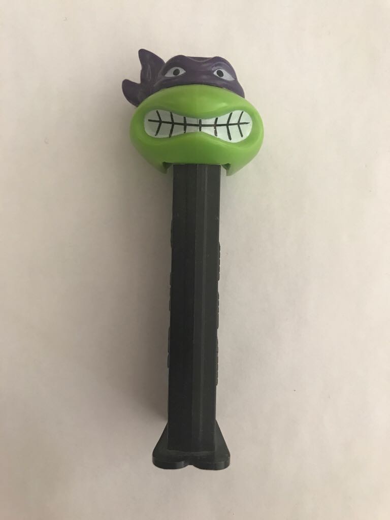 Teenage Mutant Ninja Turtles - Donatello Angry (Black Stem) - Teenage Mutant Ninja Turtles pez collectible - Main Image 1