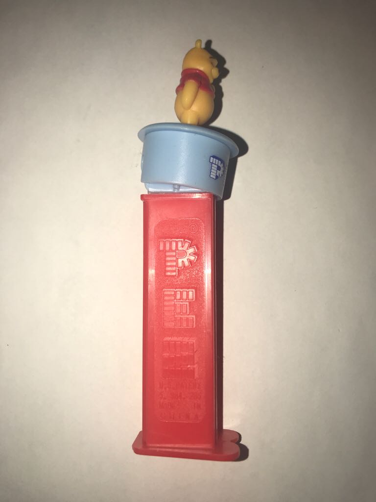 Winnie The Pooh - Winnie The Pooh pez collectible - Main Image 2