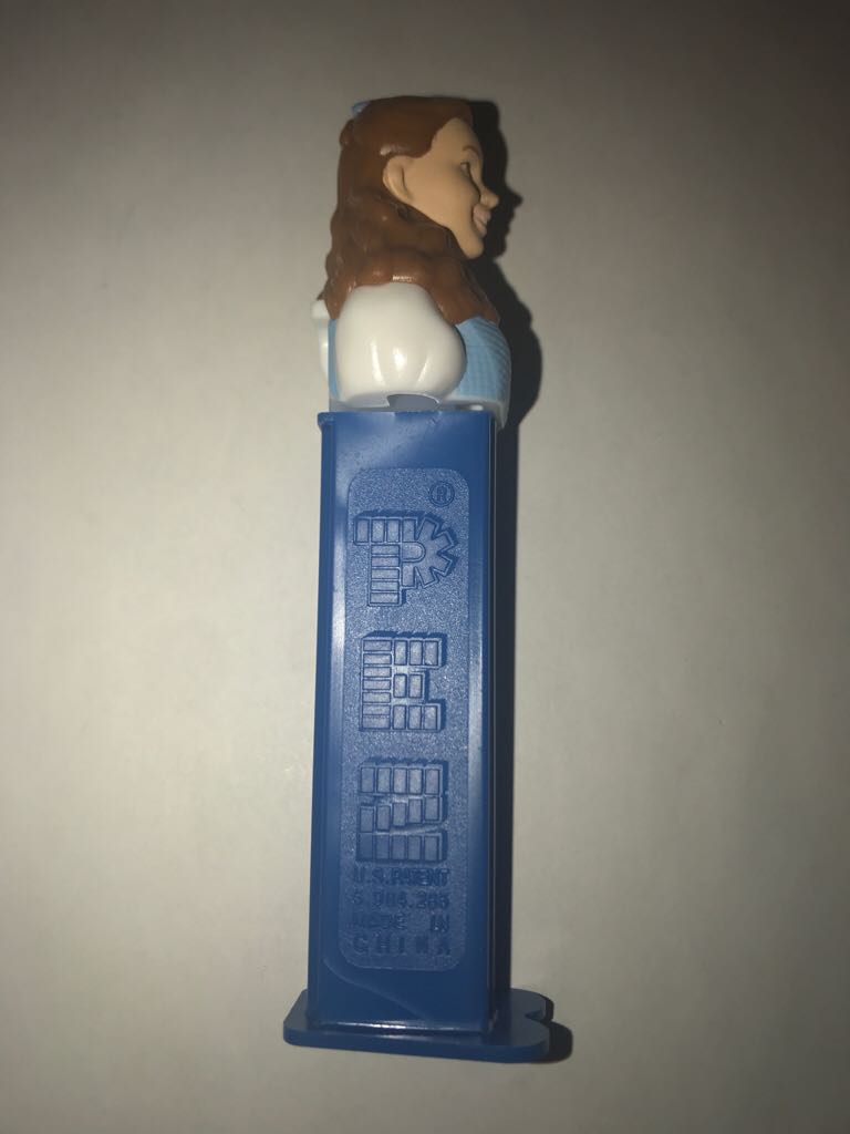 Dorothy - WIZARD OF OZ pez collectible - Main Image 2