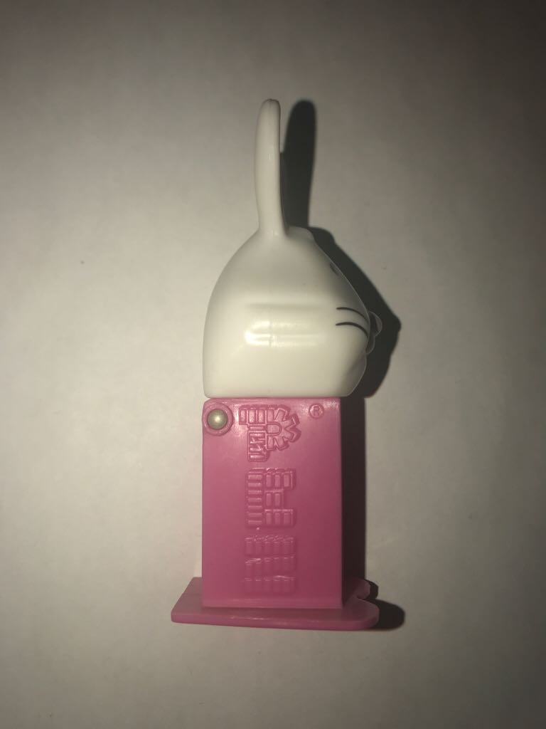 Funny/Mr. Bunny - ⍰ Party Favors pez collectible - Main Image 2