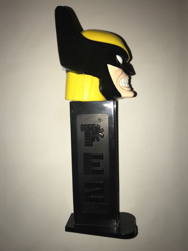 Wolverine - ⍰ Giant pez collectible - Main Image 2