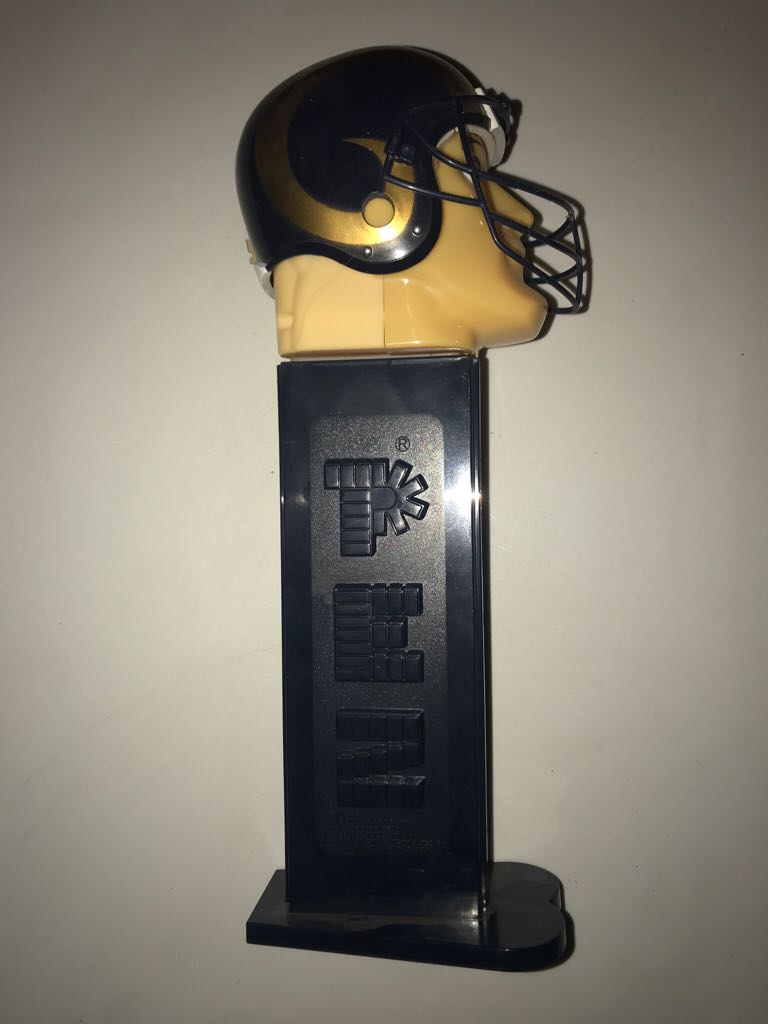 St. Louis Rams - ⍰ Giant pez collectible - Main Image 2