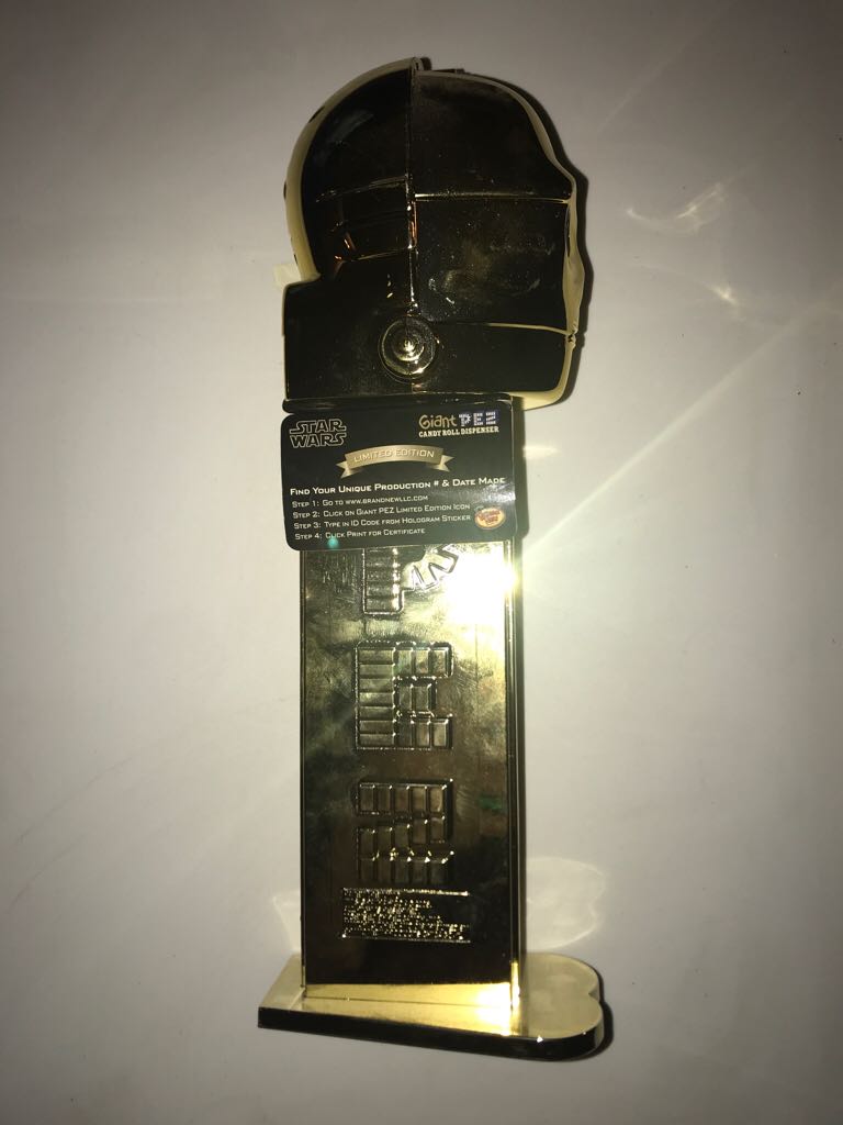 C-3po - ⍰ Giant pez collectible - Main Image 2