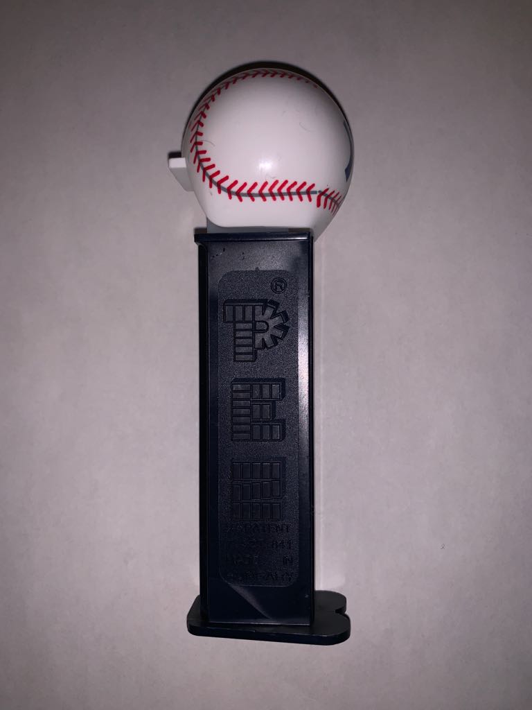 MLB - New York Yankees Ball B - MLB Balls pez collectible - Main Image 2