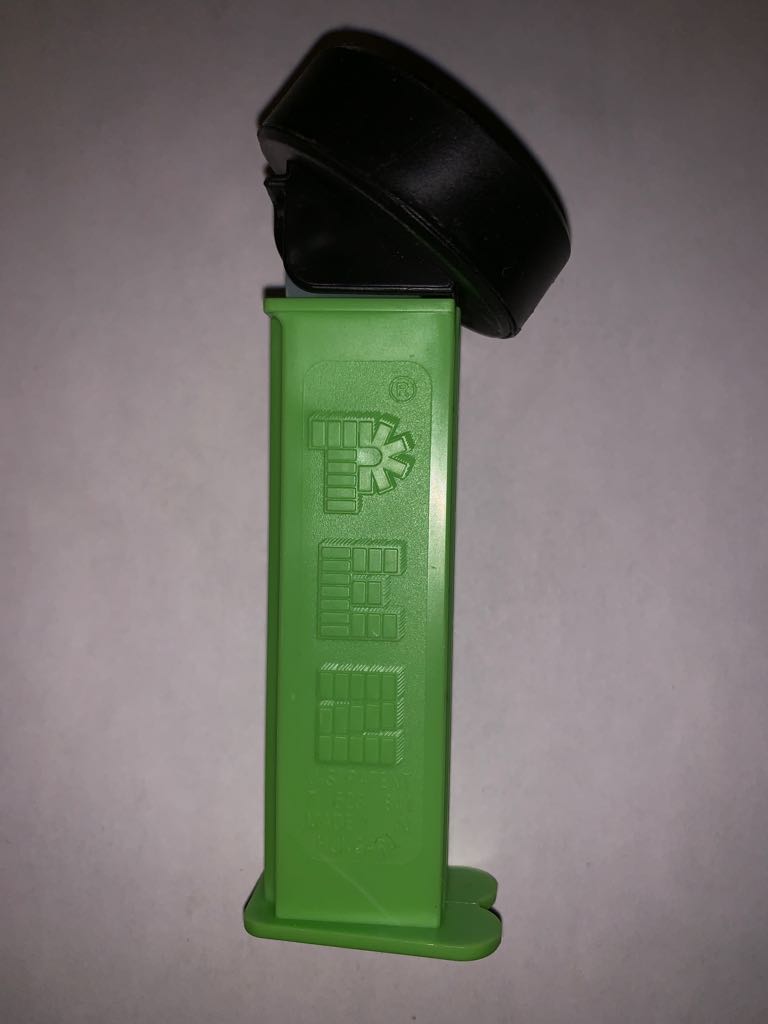 Hockey Puck - Sports pez collectible - Main Image 2