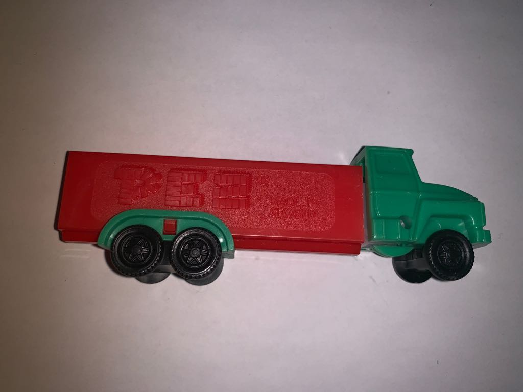 Style #1 - Trucks pez collectible - Main Image 2