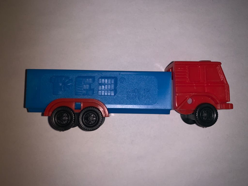 Style #4 - Trucks pez collectible - Main Image 2