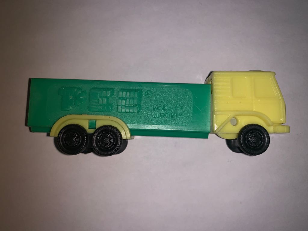 Style #4 - Trucks pez collectible - Main Image 2