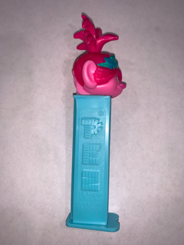 Queen Poppy - Trolls pez collectible - Main Image 2