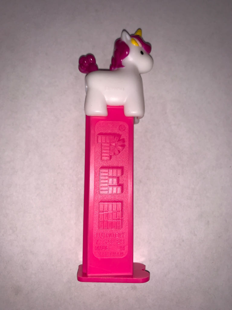 Hello Kitty Unicorn - Sanrio pez collectible - Main Image 2