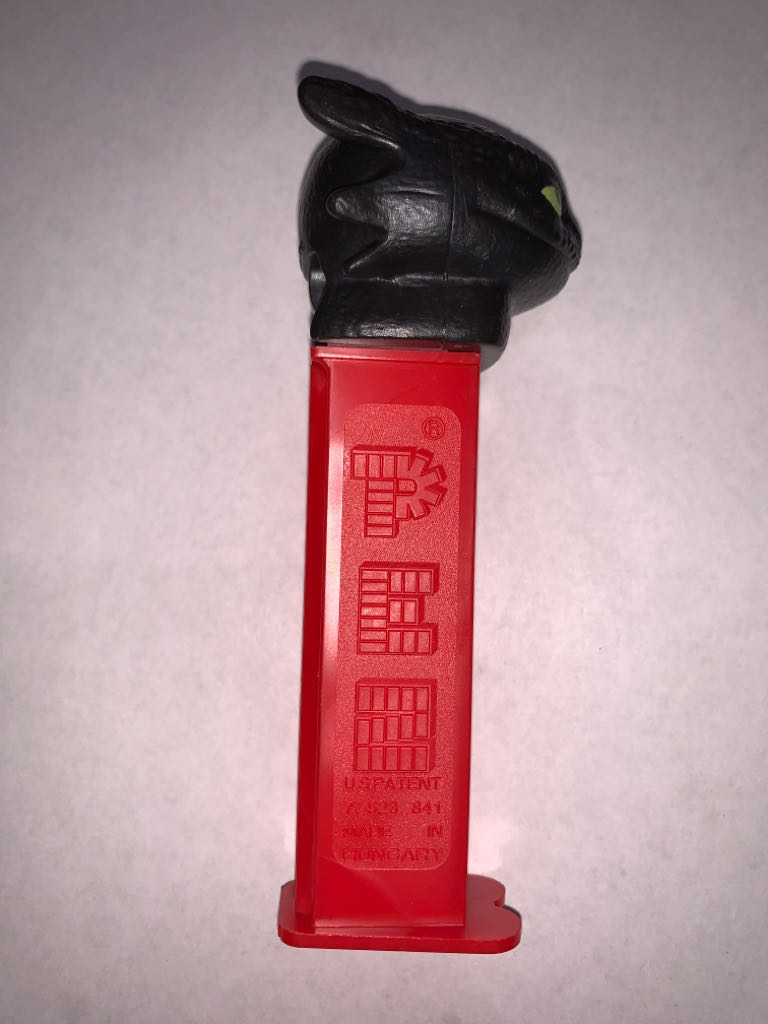 Toothless - How To Train Your Dragon pez collectible - Main Image 2