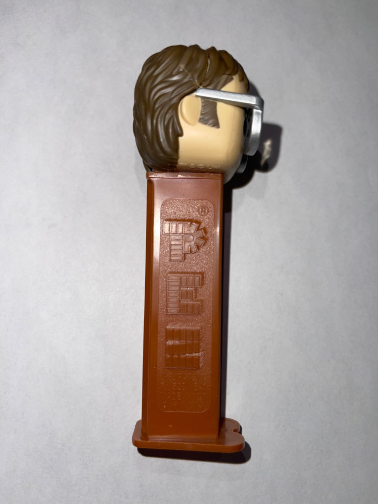 Dwight Shrute - ⍰ POP Pez pez collectible - Main Image 2