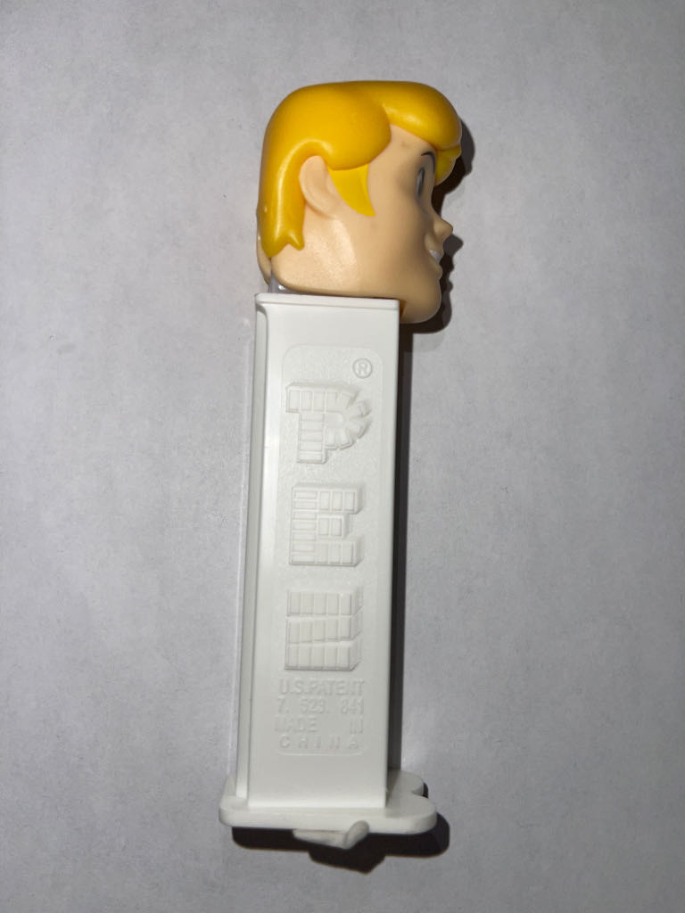 Freddy - Scooby-Doo pez collectible - Main Image 2