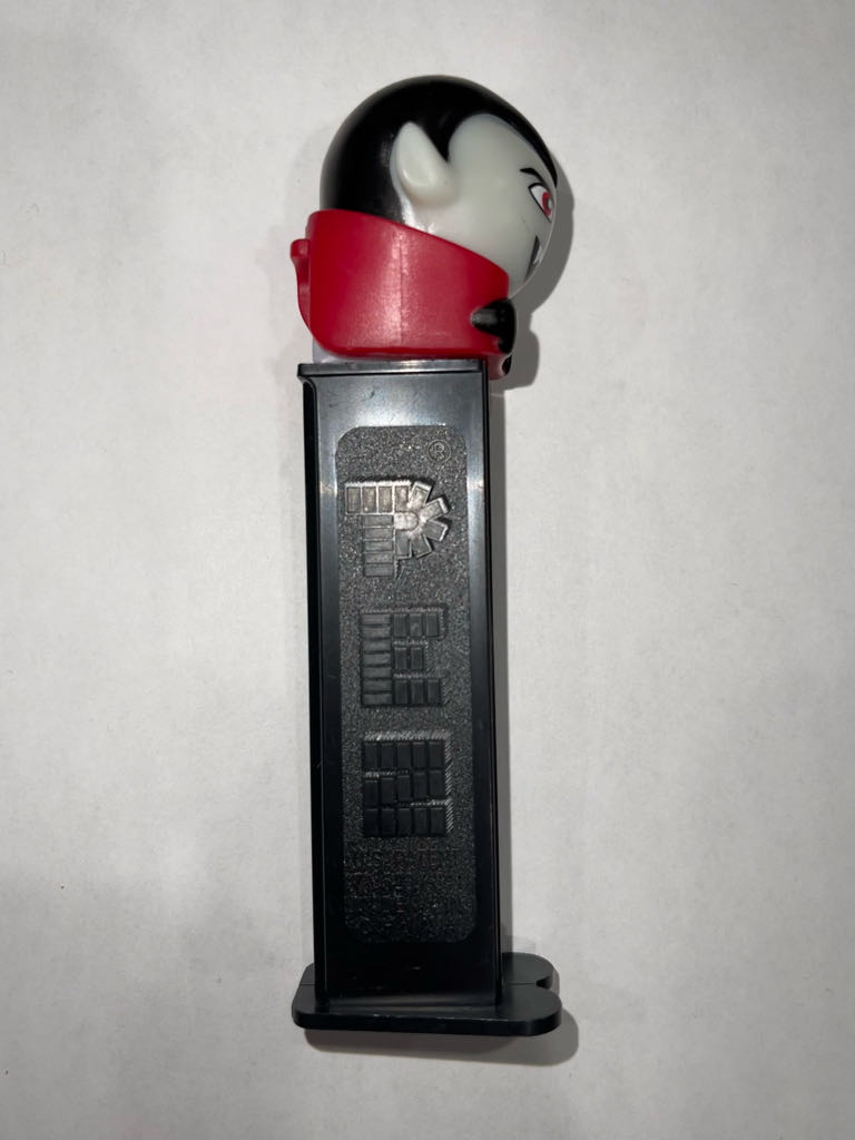 Vampire - Holidays - Halloween pez collectible - Main Image 2