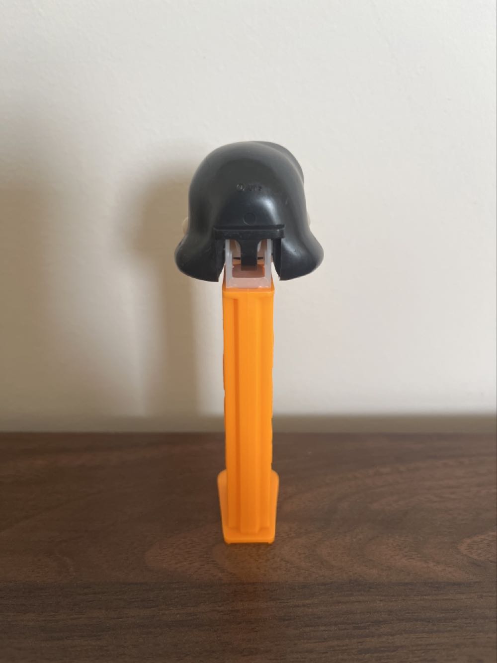 Lucy - PEANUTS pez collectible - Main Image 2