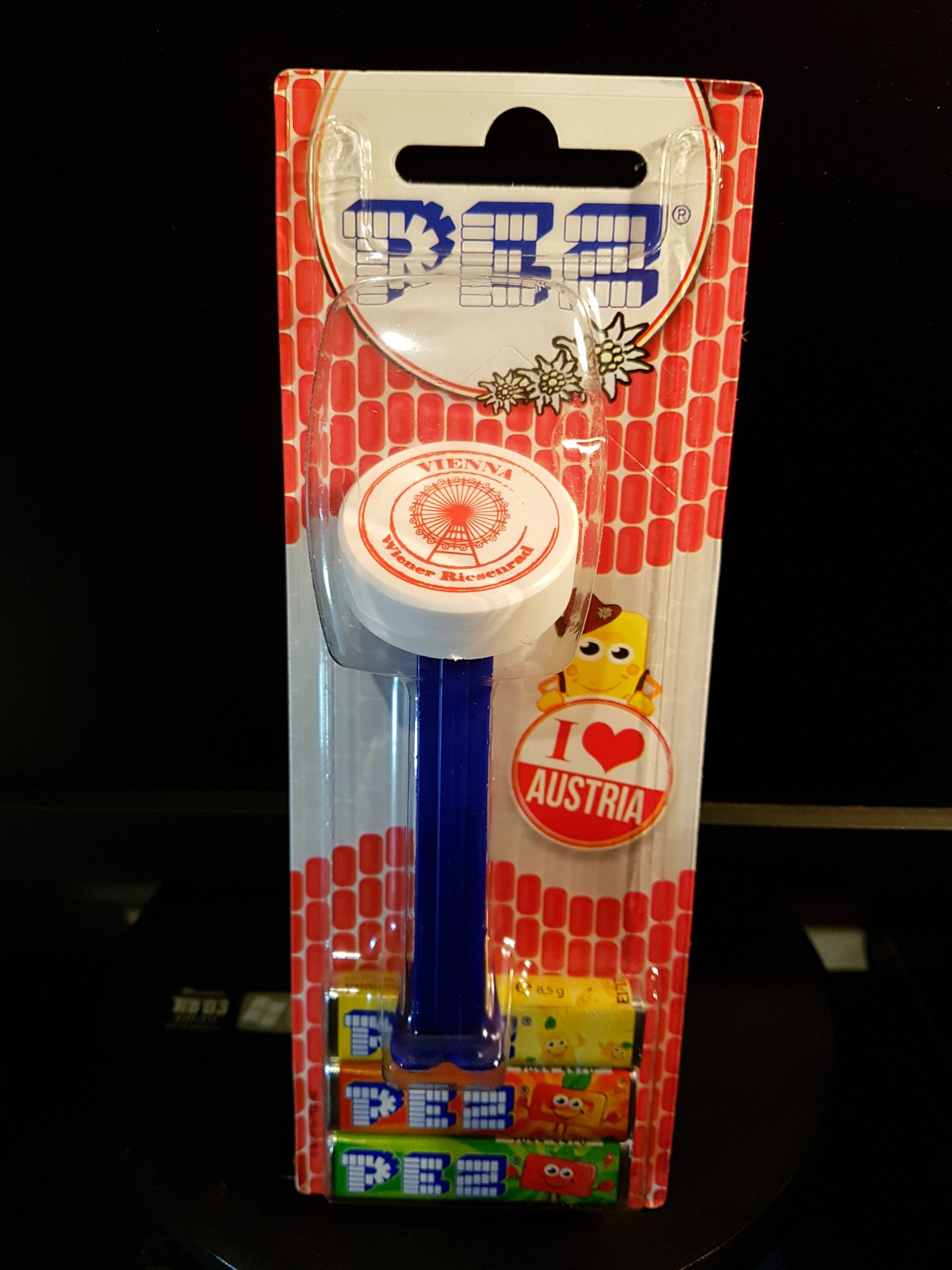 Bunny - Short Stem In Egg