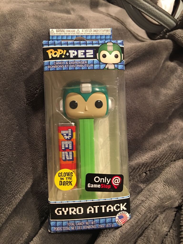 Funko POP! Pez - Megaman - Gyro Attack  pez collectible - Main Image 2