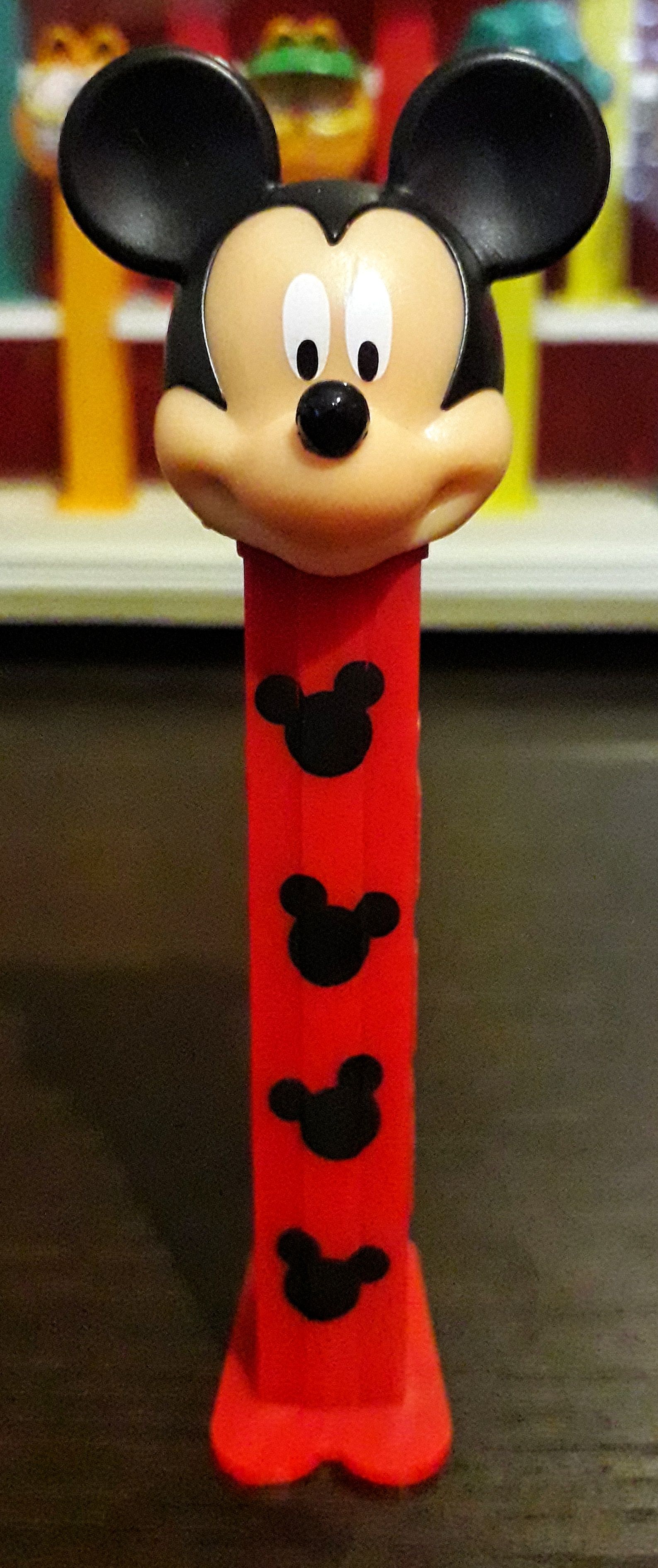 Disney 100 - Minnie Mouse F (Platinum)