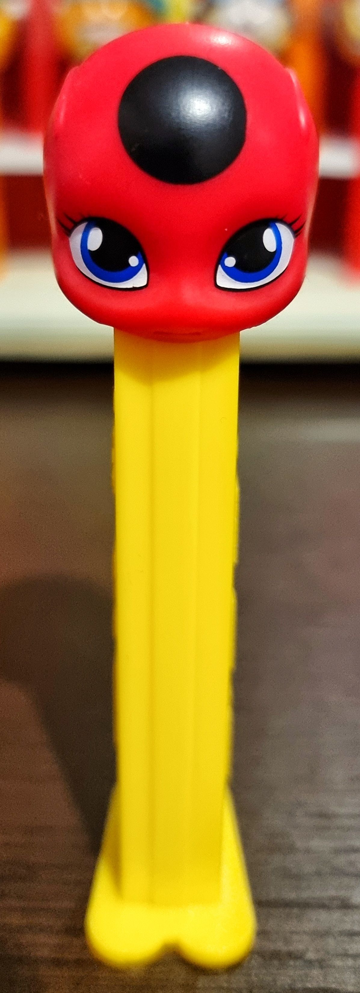 Mascot - Sour Pineapple