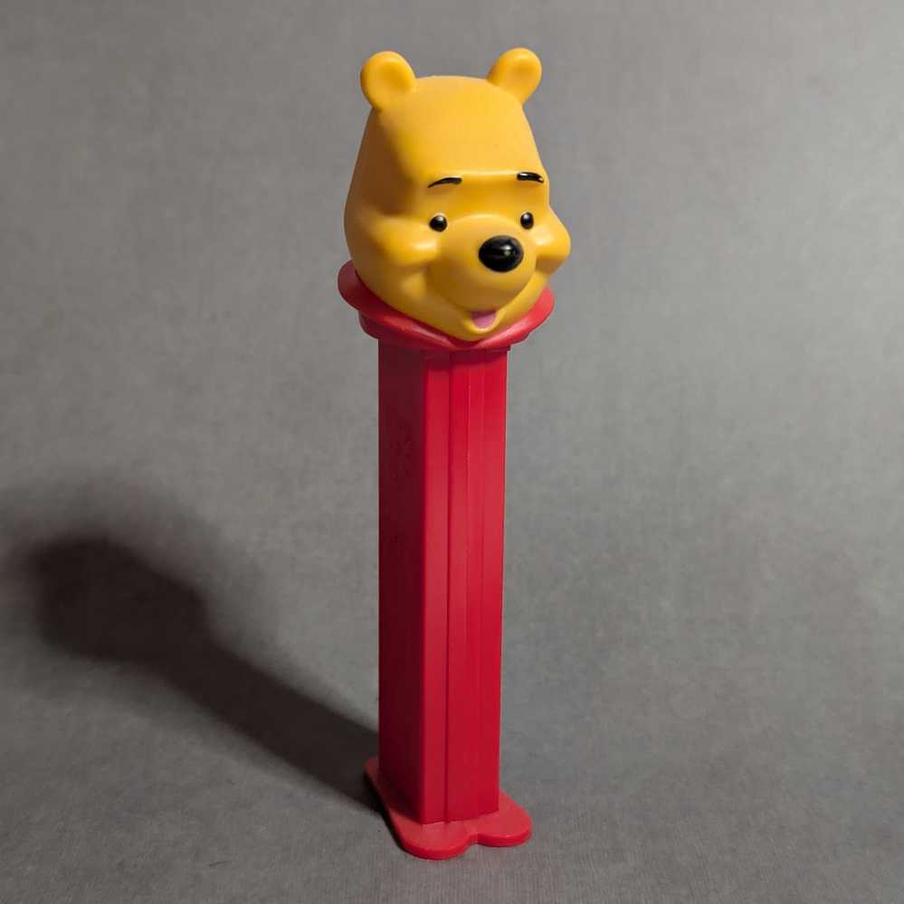 Winnie The Pooh - Winnie The Pooh E - Movies & TV - Disney pez collectible - Main Image 2
