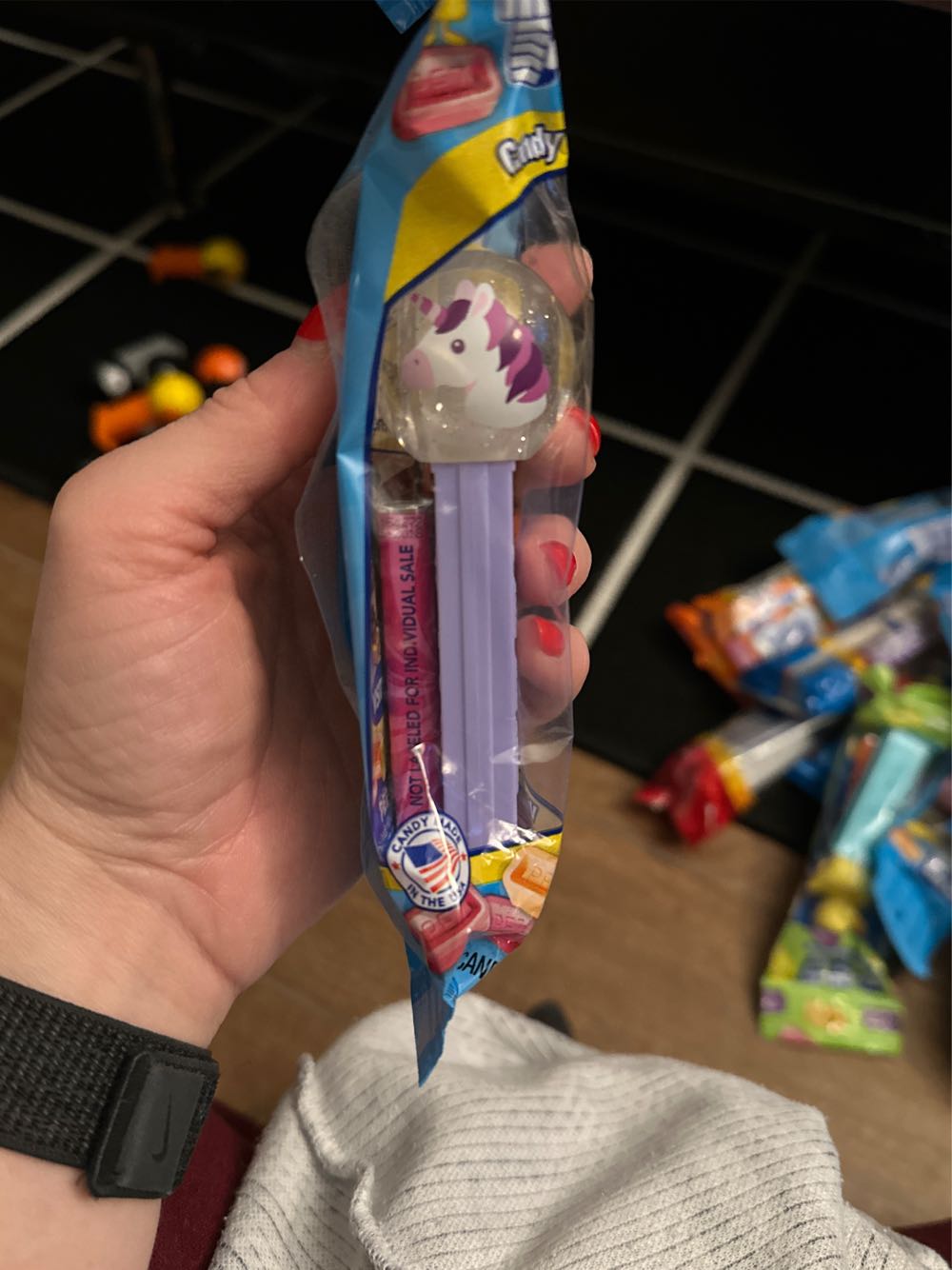 Unicorn Crystal - Emoji pez collectible - Main Image 4