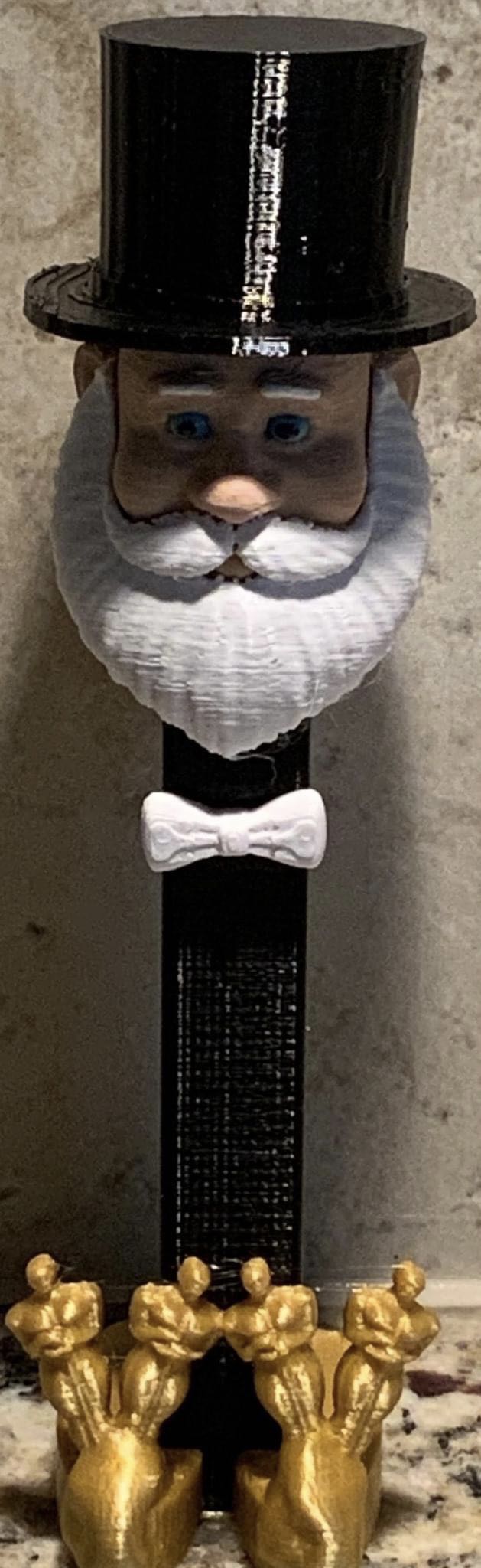 Pez Outlaw - Hollwood  pez collectible - Main Image 2