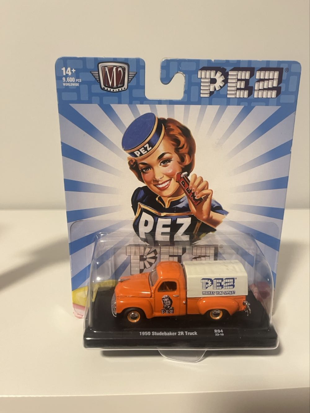 X M2 Pez Truck - Make You Smile  pez collectible [Barcode 811469017016] - Main Image 2