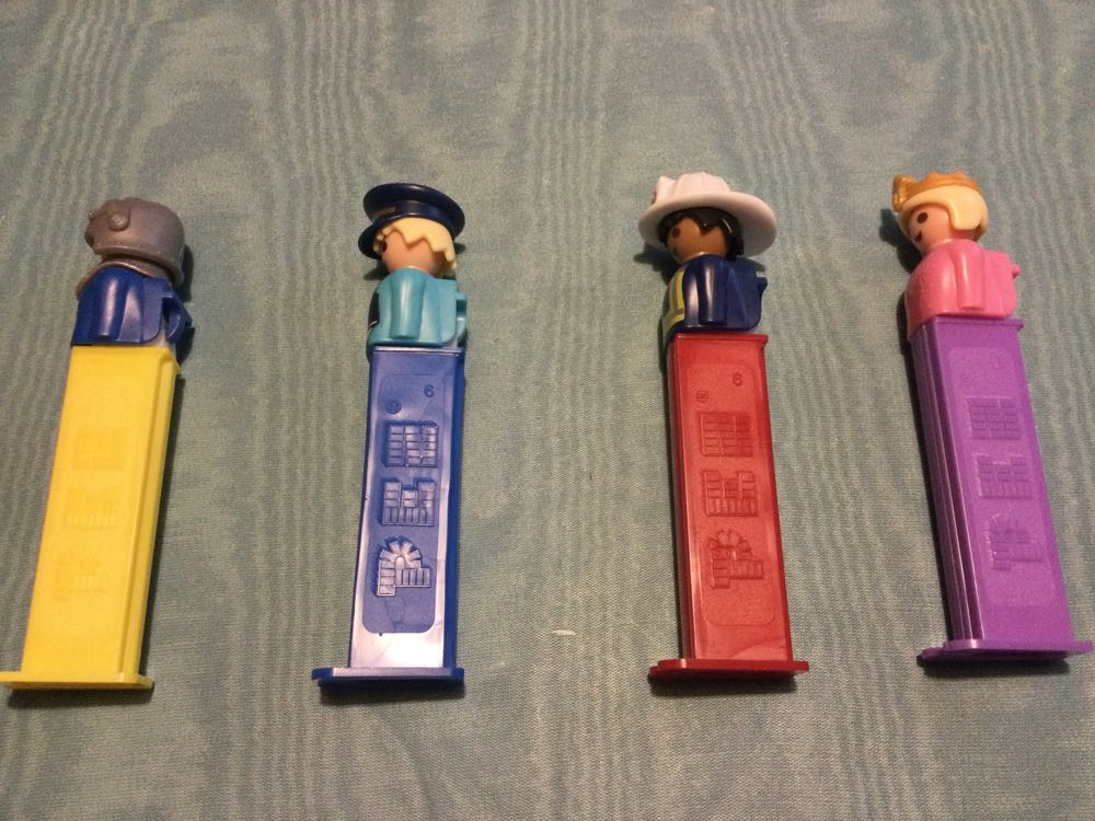Playmobil - Fireman  - Games & Toys pez collectible - Main Image 4