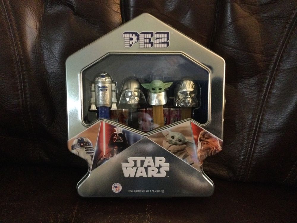 Star Wars Disney 100 PEZ Gift Tin - Movies & TV - Disney/Lucasfilm pez collectible [Barcode 073621011205] - Main Image 3